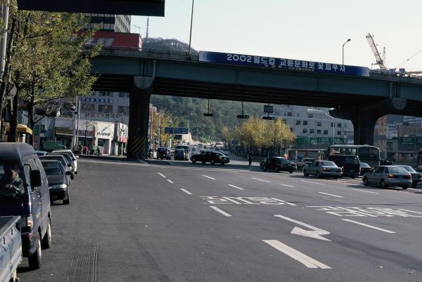 남산 3호터널 방향