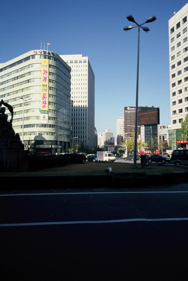 상업은행 본점과 남대문로