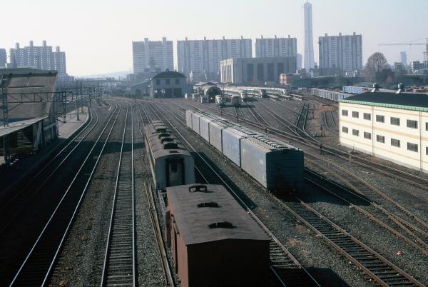 용산역과 아파트, 63빌딩