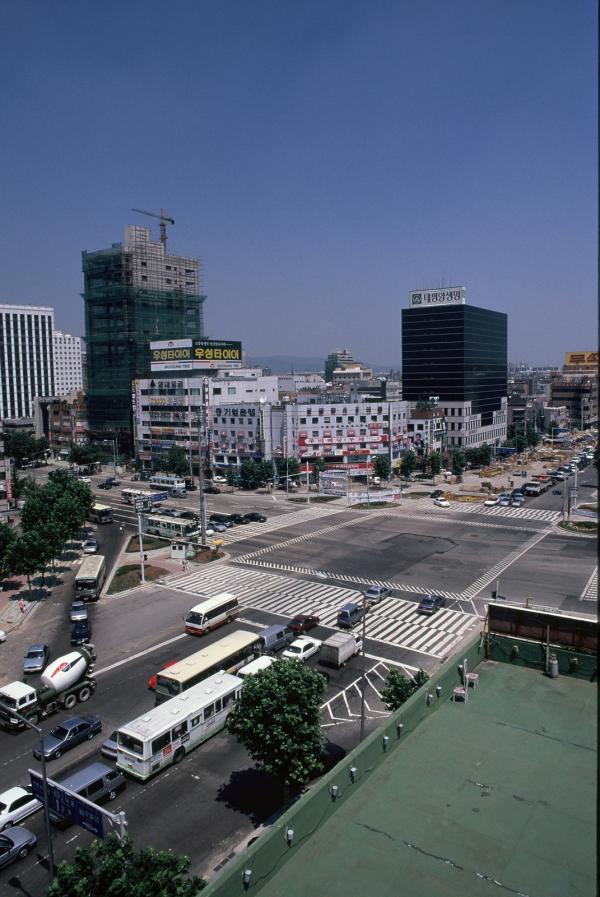 길동 사거리(환승센터 주변)