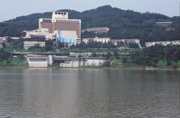 워커힐과 아차산