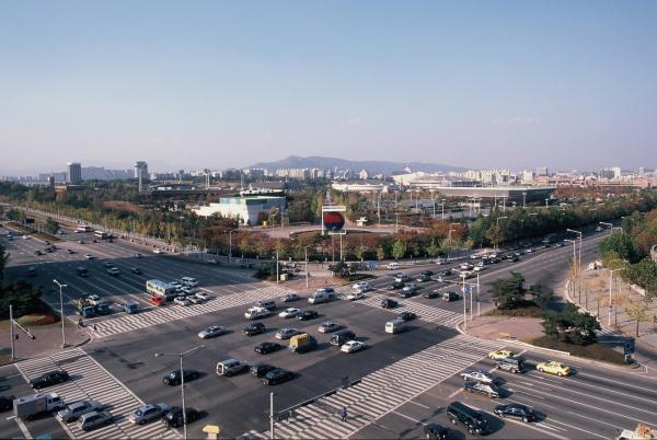 올림픽공원 남서쪽 사거리