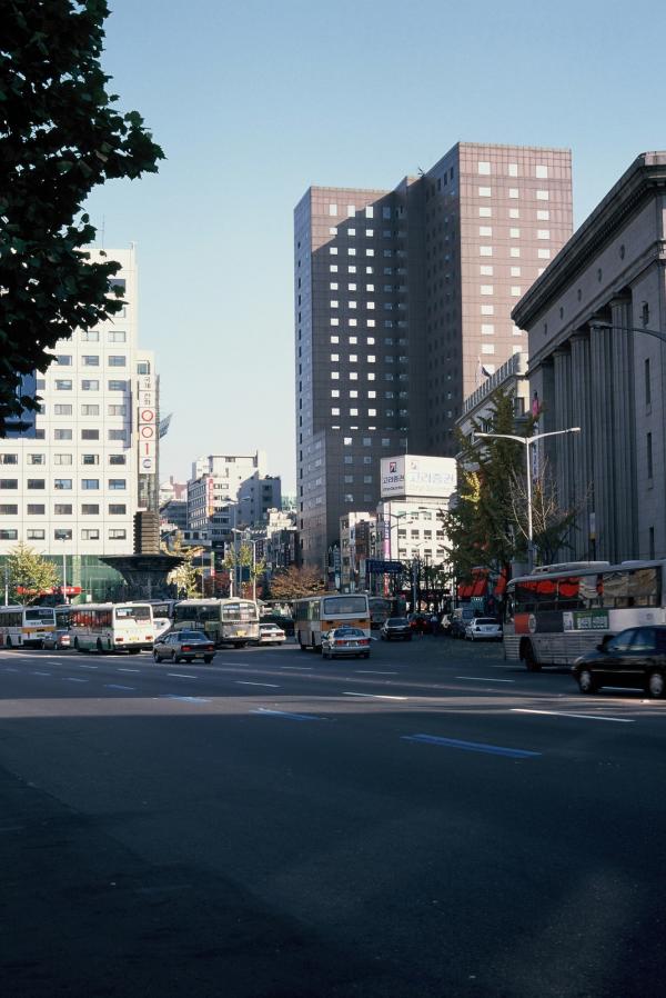 대연각 건물과 중앙우체국