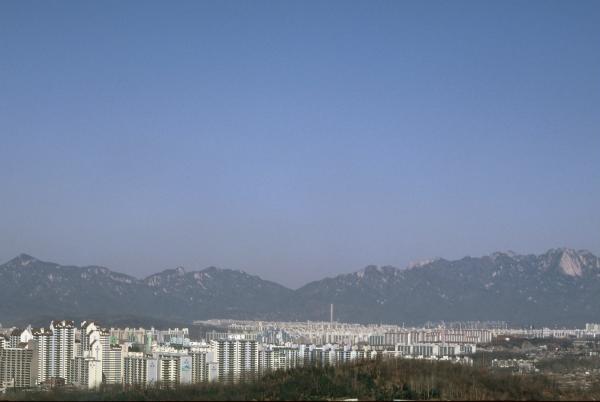 망우동과 도봉산