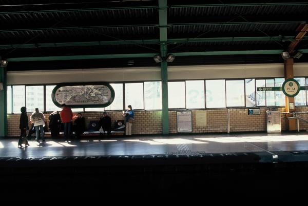 지하철 출근 모습