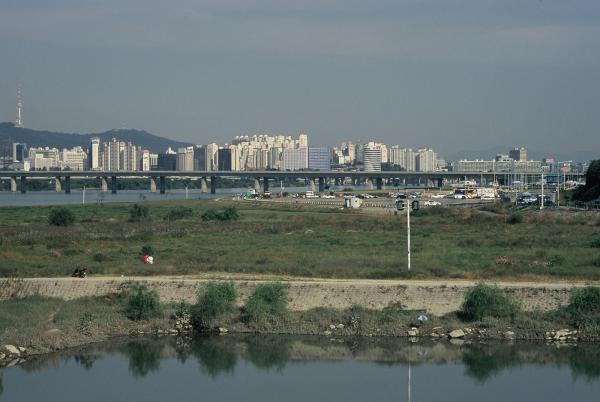 용산구, 영등포구 인근 한강변