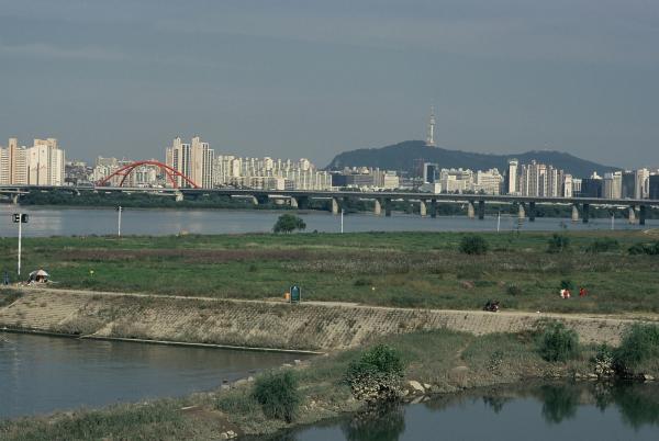 용산구, 영등포구 인근 한강변