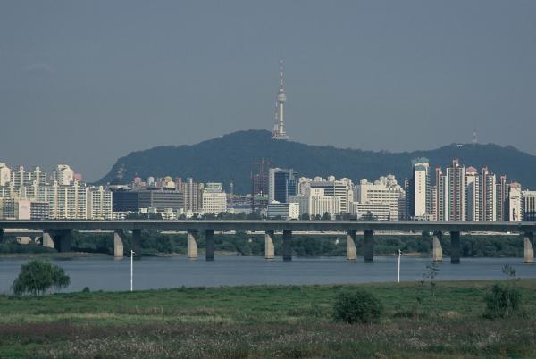 용산구, 영등포구 인근 한강변