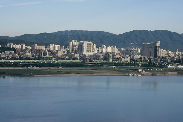 광진구, 강동구 인근 한강변