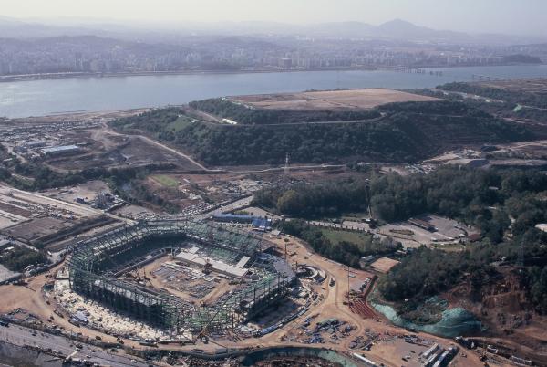 상암 월드컵경기장 건설 현장
