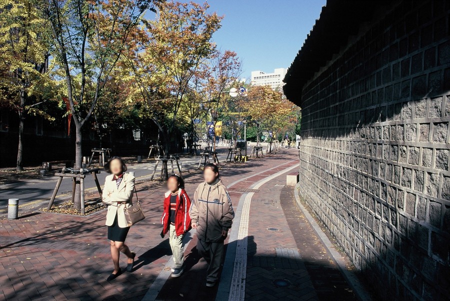 덕수궁 돌담길