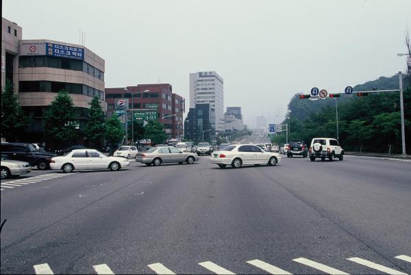 우면삼거리