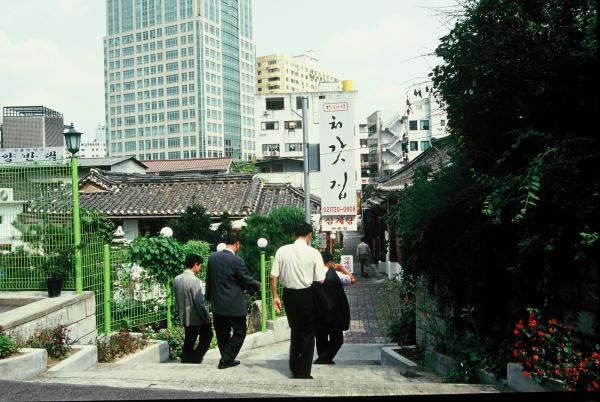 YMCA 뒤 먹자골목