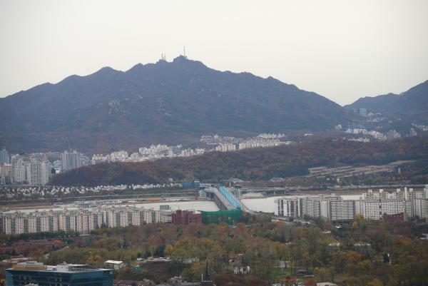 관악산
