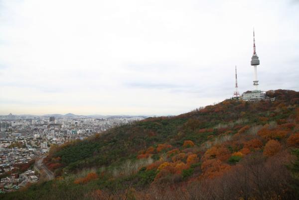 남산