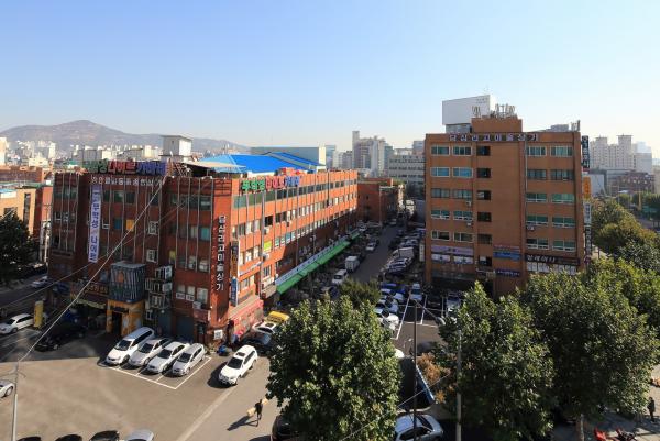 답십리 고미술상가