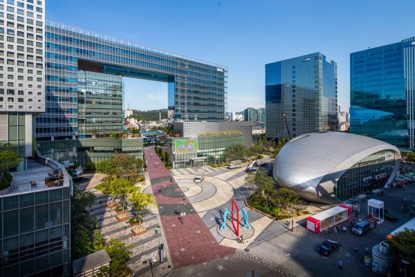 DMC첨단산업센터