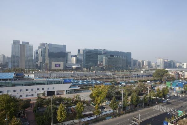 DMC첨단산업센터