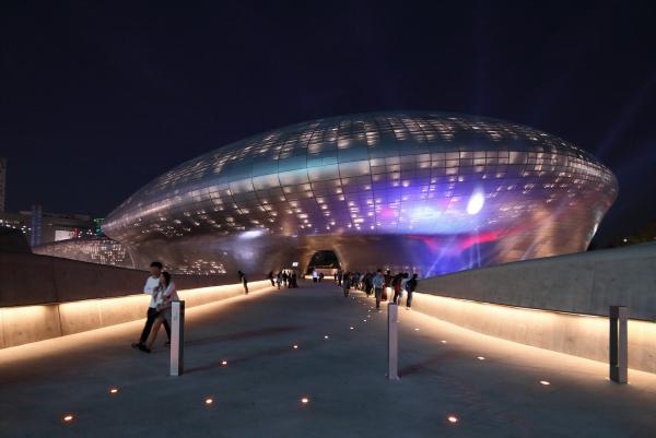 동대문디자인플라자(DDP)