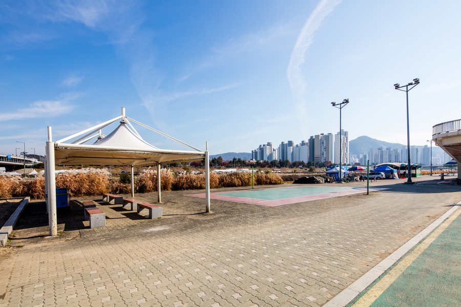 중랑천체육공원