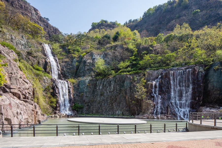용마폭포공원